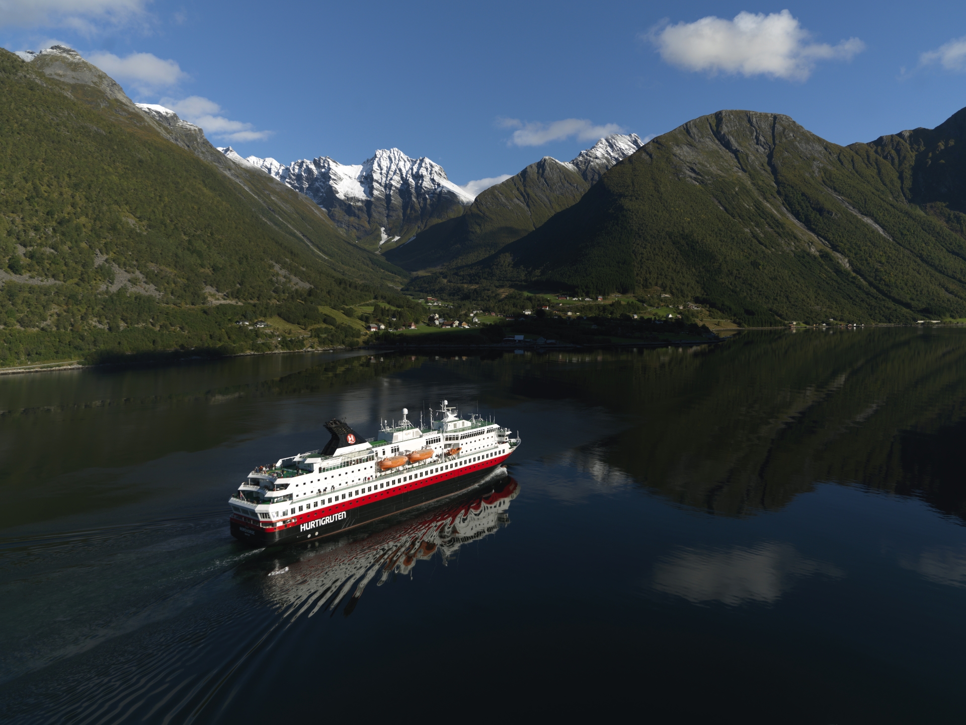 Hurtigruten – ab Hamburg ganz entspannt ans Nordkap und zurück